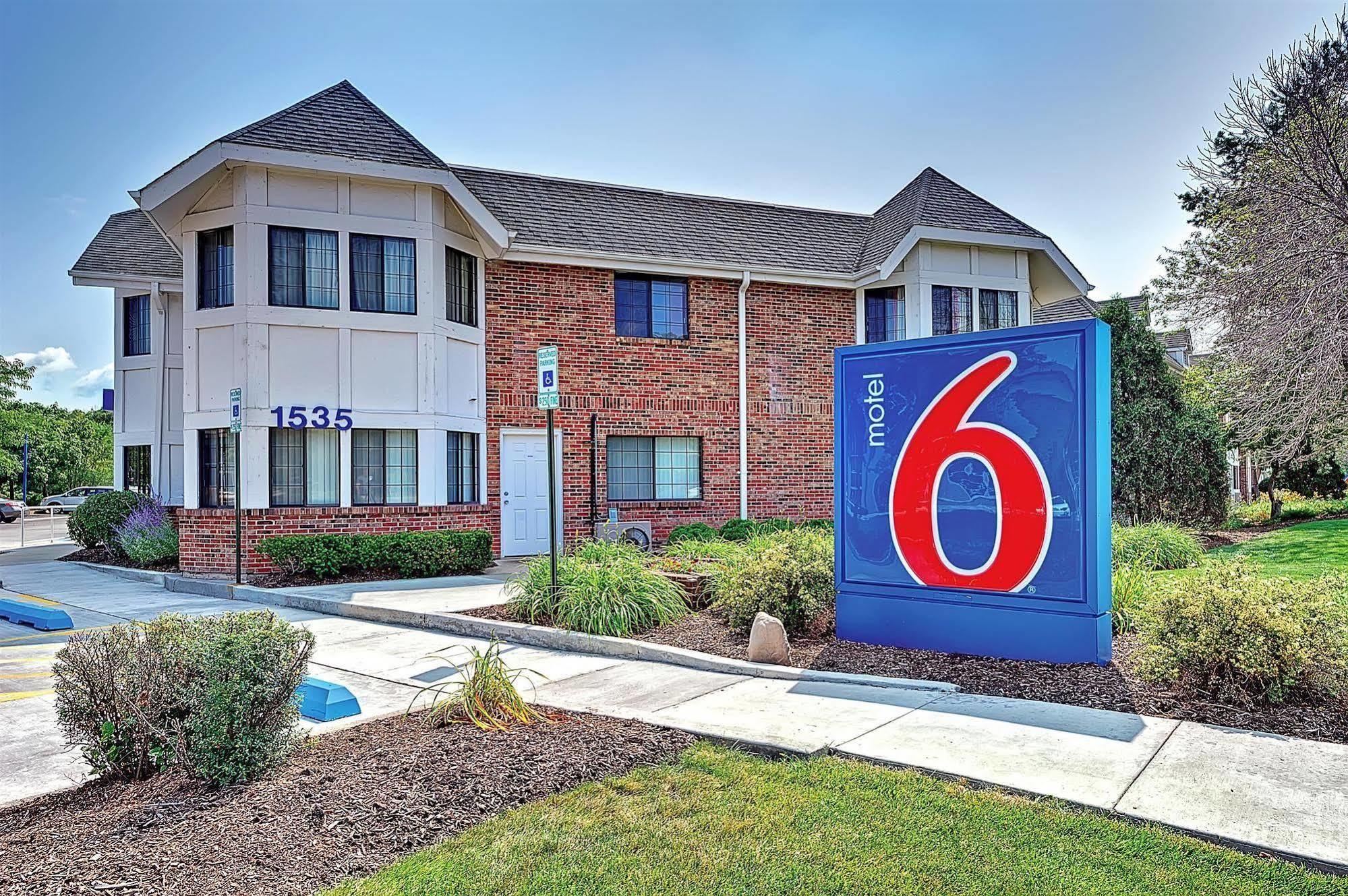 Motel 6-Glenview, Il - Chicago North ภายนอก รูปภาพ